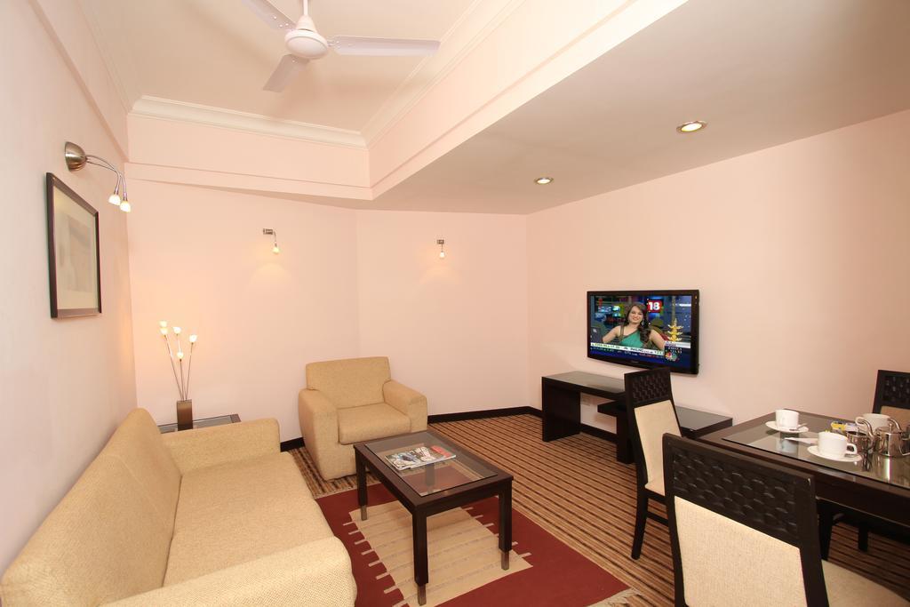 Hotel Fidalgo Panaji Buitenkant foto